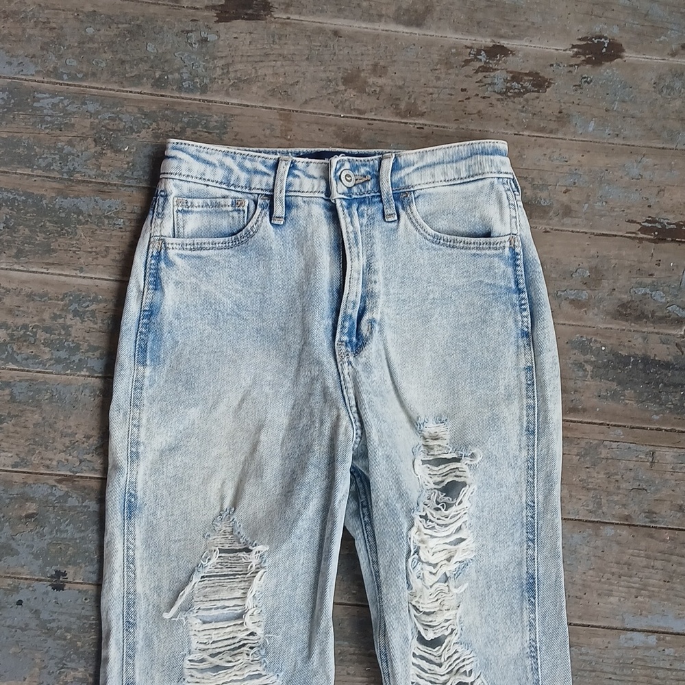 GUC Hollister Vintage Stretch Ultra High Rise Mom Jeans fray Ankle Size 24x27 - Picture 2 of 5